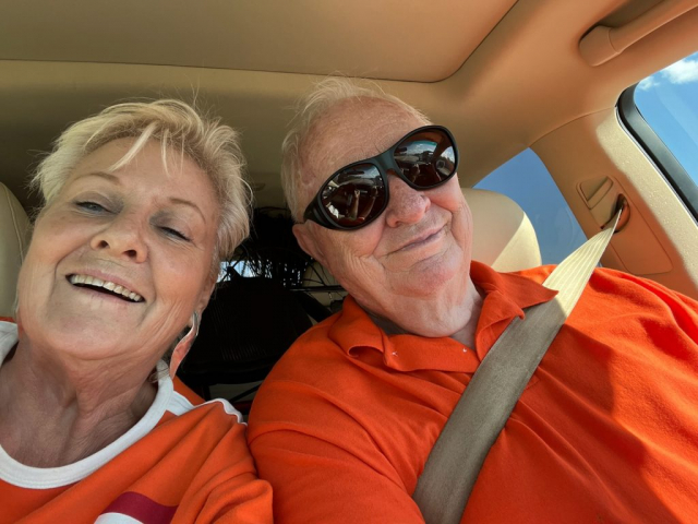 Marijke and Mark ready for trip to party