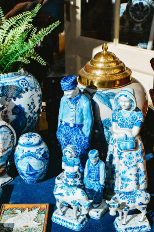 Delft-2 pottery